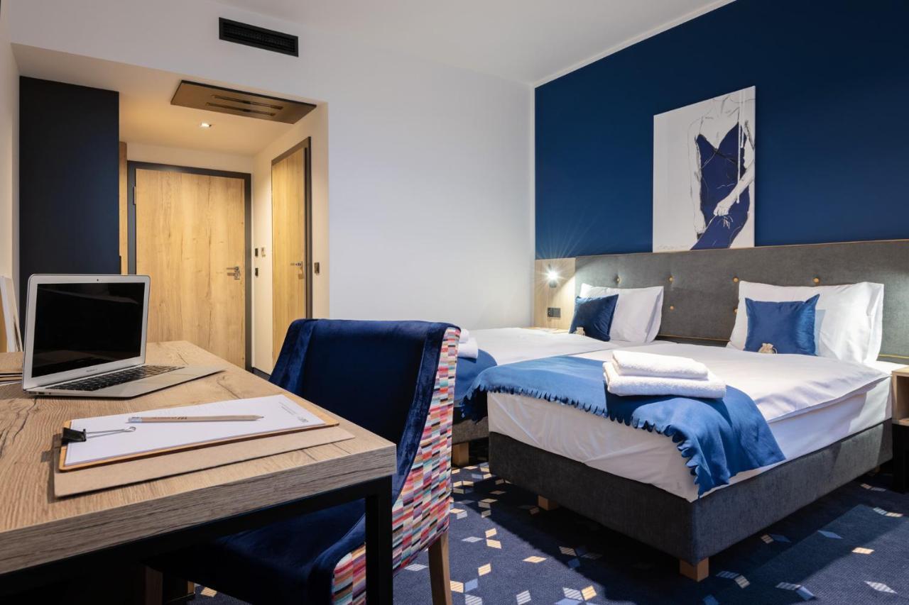 Ilkus Hotel & Restaurant Krze Eksteriør bilde